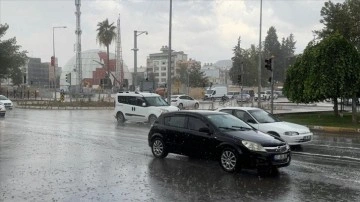 Doğu Anadolu'nun batısında kuvvetli yağış bekleniyor