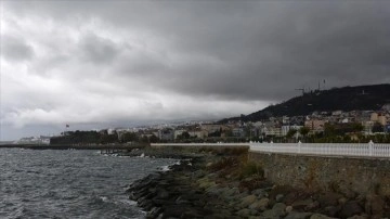 Doğu Karadeniz'in kıyı kesimleri için sağanak uyarısı