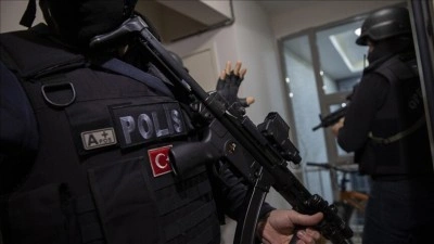 Dolandırıcılara y&ouml;nelik 17 ilde d&uuml;zenlenen operasyonlarda 261 kişi tutuklandı