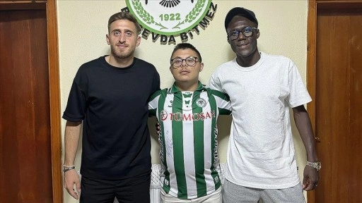 Down sendromlu Ebubekir'e, Konyaspor'dan sürpriz
