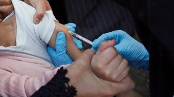 DSÖ: Afrika'da 1 milyon çocuk sıtmaya karşı aşılandı