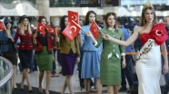 &#039;Dünden Bugüne Cumhuriyet Kadınları Defilesi&#039;