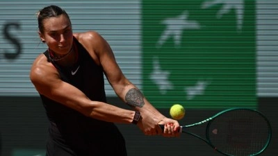 D&uuml;nya 1 numarası Sabalenka, Fransa A&ccedil;ık'ta d&ouml;rd&uuml;nc&uuml; turda