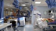 Dünya Sağlık Örgütü koronavirüsün tehdit ettiği İran'a uzman ekip gönderdi