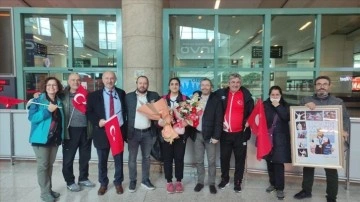 Dünya şampiyonu milli eskrimci Aleyna Ertürk Ankara'ya geldi