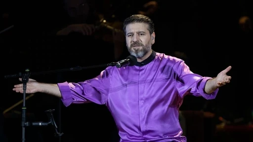 Dünyaca ünlü besteci ve müzisyen Sami Yusuf, İstanbul'da konser verdi
