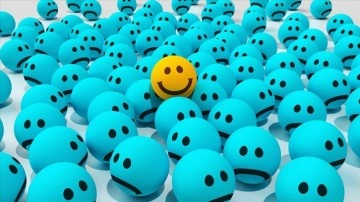 Dünyada en fazla 'sevinç gözyaşlarıyla gülen yüz' emojisi kullanılıyor