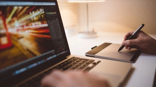 Dünyada ve Türkiye'de dijital ekonomi yatırımlarının payı artıyor