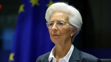 ECB Başkanı Lagarde: ECB, AB'nin Rusya'ya yaptırımlarını uyguluyor