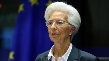 ECB Başkanı Lagarde'dan "faizde önemli ölçüde artışa devam" mesajı