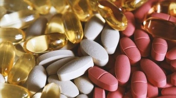 Eczacılardan "bilinçli vitamin kullanımı" uyarısı
