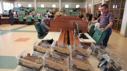 Edirne'de çiftçi ve tüccarlara ürün satışı "teknolojik sistemle" sunuluyor