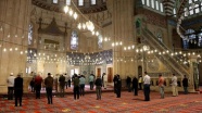 Edirne&#039;de Selimiye Camisi&#039;nde namaz kılmanın sevinci yaşanıyor