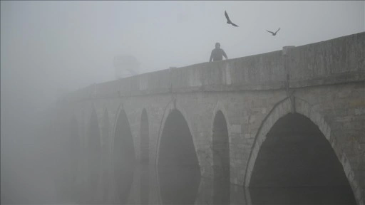 Edirne'de sis etkili oluyor