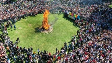 Edirne'de 'Kakava ateşi' yakıldı