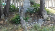 Edirnekapı Mezarlığında yatan tarih ilgi bekliyor