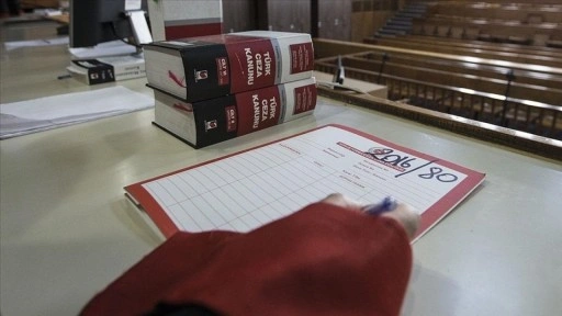 Ekrem İmamoğlu'nun "bilirkişiyi etkilemeye teşebbüs"ten yargılanmasına başlandı
