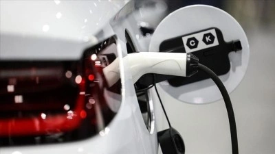 Elektrikli ara&ccedil; k&uuml;resel satışları ocakta y&uuml;zde 3 d&uuml;ş&uuml;şle 1,2 milyon oldu