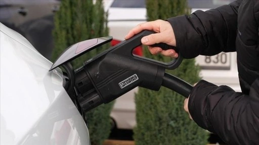 Elektrikli araç şarj soket sayısı temmuzda yüzde 4 arttı