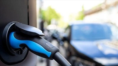 Ember: K&uuml;resel elektrikli ara&ccedil; filosu 2025'te g&uuml;nl&uuml;k 1,7 milyon varil petrol t&uuml;ketimini &ouml;nledi