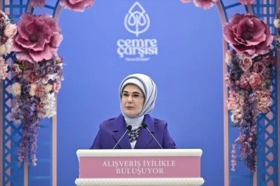 Emine Erdoğan: Aile meselesini k&uuml;resel g&uuml;ndeme taşıyan ve farkındalık oluşturan bir &uuml;lkeyiz