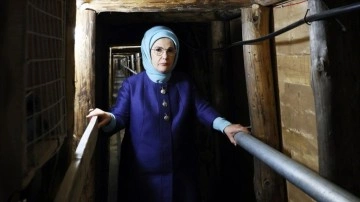 Emine Erdoğan, Bosna Savaşı'nın sembollerinden Umut Tüneli'ni ziyaret etti