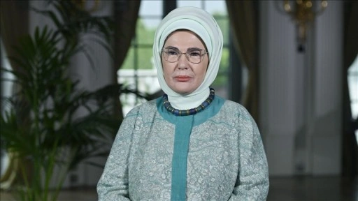 Emine Erdoğan: Bu buluşmanın barışa, kardeşliğe ve geleceğe umut taşımasını diliyorum