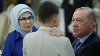 Emine Erdoğan'dan devlet himayesindeki &ccedil;ocuklarla iftar programına ilişkin paylaşım