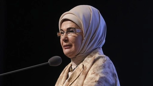 Emine Erdoğan'dan Mevlit Kandili mesajı