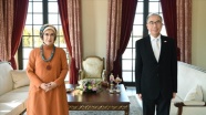 Emine Erdoğan, Japonya&#039;nın Ankara Büyükelçisi Kazuhiro Suzuki ile görüştü