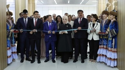 Emine Erdoğan, Kazakistan'da Sıfır Atık Eğitim Laboratuvarı'nın a&ccedil;ılışını yaptı