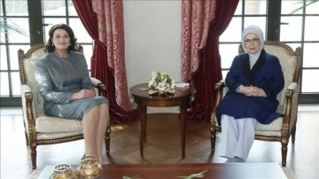 Emine Erdoğan'dan Litvanya Cumhurbaşkanı'nın eşi Diana Nausediene'ye teşekkür