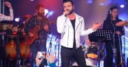 Emre Kaya, 'Yılın En İyi Erkek Pop Sanatçısı' seçildi