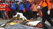 Endonezya’da düşen yolcu uçağının ikinci karakutusu içi boş halde bulundu