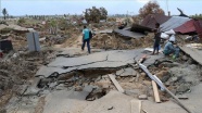 Endonezya'daki depremde&#160;can kaybı&#160;artıyor