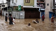 Endonezya'daki selde ölü sayısı 53'e yükseldi