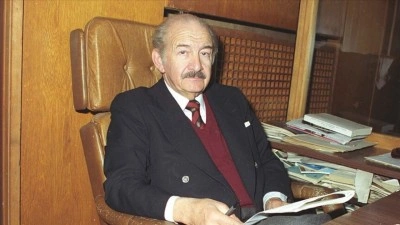 Epik ve kabare tiyatrosunun ustası: Haldun Taner