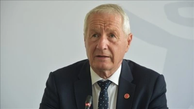 Epstein ile bağlantılı olduğu ortaya &ccedil;ıkan eski Norve&ccedil; Başbakanı Jagland hastaneye kaldırıldı