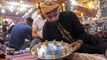 Erbil'de Ramazan akşamlarının vazgeçilmez eğlencesi: Türkmen 'sini zarf' oyunu