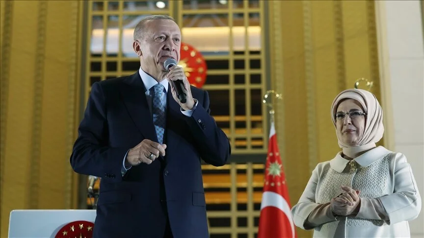 Erdoğan CHP’ye seçim zaferi hediye etti! -Ömür Çelikdönmez yazdı-