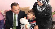 Erdoğan, hayvansever Ömer Faruk’a köpek hediye etti