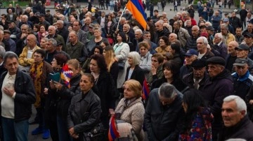 Ermenistan'da Paşinyan yönetimi karşıtı eylemler sürüyor