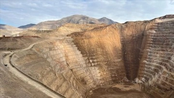Erzincan'da maden sahasında incelemelerde bulunan bilirkişi heyeti ön raporunu tamamladı