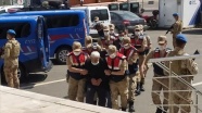 Erzurum&#039;da 5 kişinin öldüğü silahlı kavganın zanlıları adliyeye sevk edildi