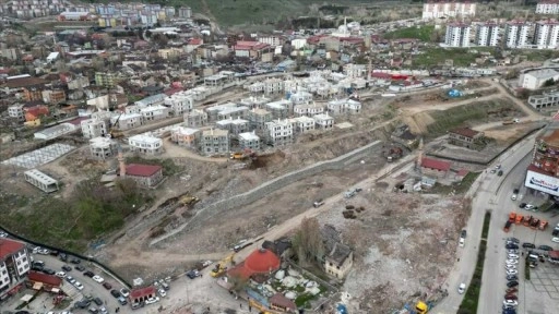 Erzurum'da eski mahalle yerinde dönüşümle ayağa kaldırılıyor