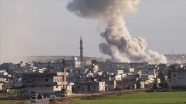 Esed rejimi güçleri, Suriye'nin güneyindeki Dera ilinde camiye havan topuyla saldırdı