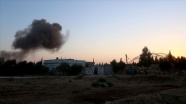 Esed rejiminin İdlib'e saldırısında 2 sivil öldü