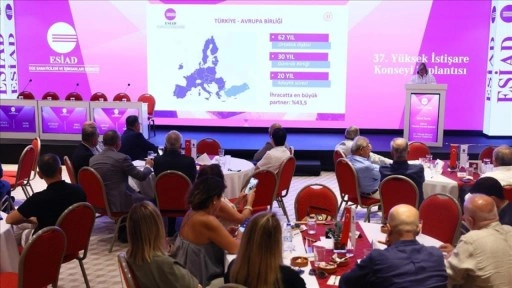 ESİAD'ın 37. Yüksek İstişare Konseyi Toplantısı İzmir'de gerçekleşti