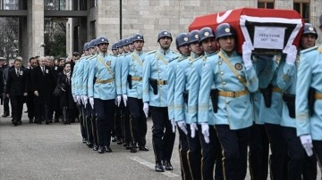 Eski bakanlardan Vefa Tanır için TBMM'de cenaze töreni düzenlendi