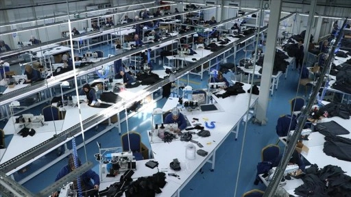 Eski cezaevi 100 kadının çalıştığı tekstil fabrikasına dönüştü